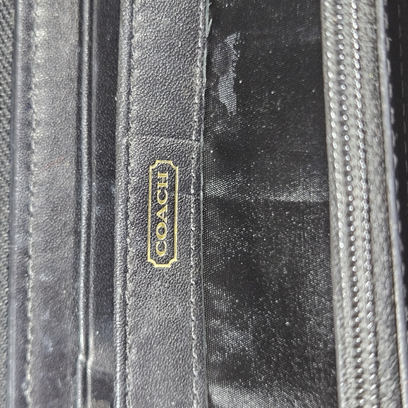 Vintage Coach Soho Signature Canvas Zip Around Wallet Clutch 8x4 in - Picture 7 of 7